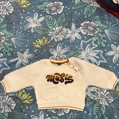 Pull bébé 9mois